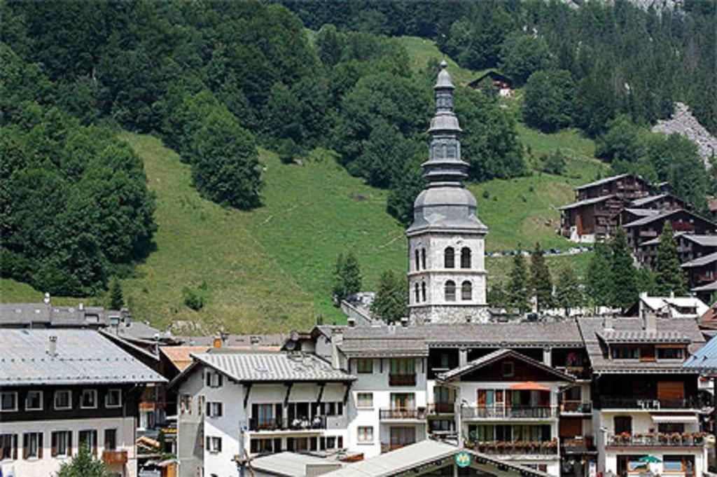 Hotel La Montagne La Clusaz Exterior foto